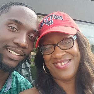 Meet your Posher, Regina